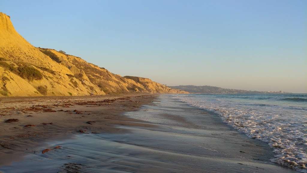 North End Blacks Beach | 12600 N Torrey Pines Rd, La Jolla, CA 92037, USA