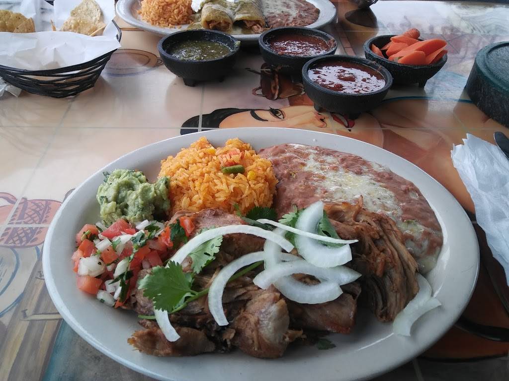 Emilianos Mexican Restaurant | 6690 Mission Gorge Rd E, San Diego, CA 92120, USA | Phone: (619) 284-2460