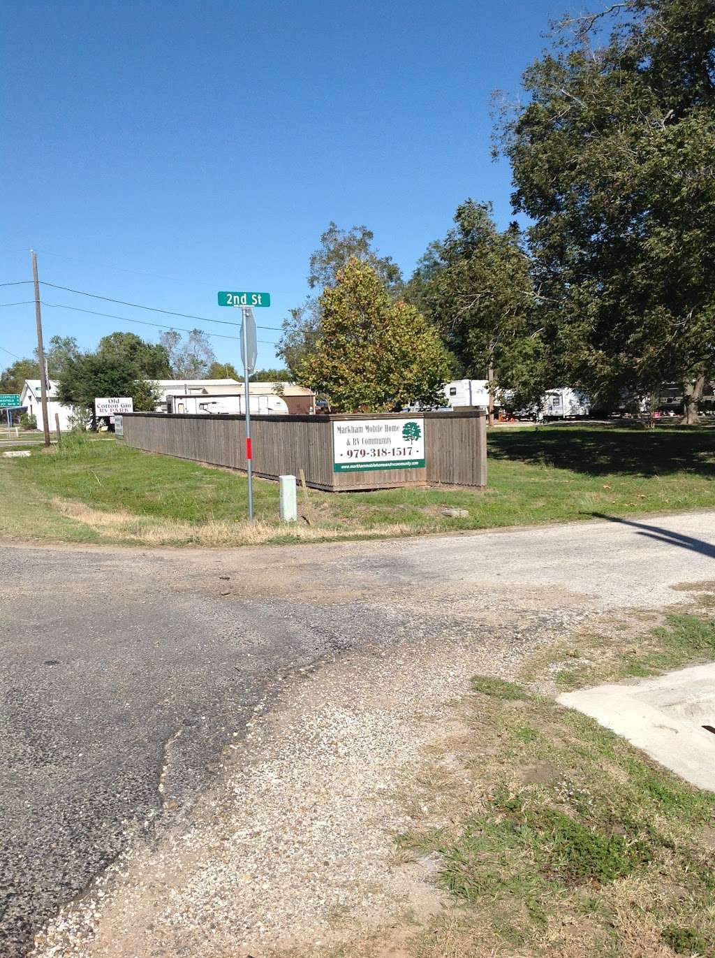 Markham RV and Mobile Home Park | 406 Farm to Market Rd 1468, Markham, TX 77456, USA | Phone: (979) 318-1517