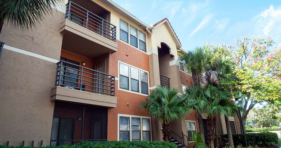 Sabal Palm at Lake Buena Vista | 13675 Lake Vining Dr, Orlando, FL 32821 | Phone: (844) 701-4677