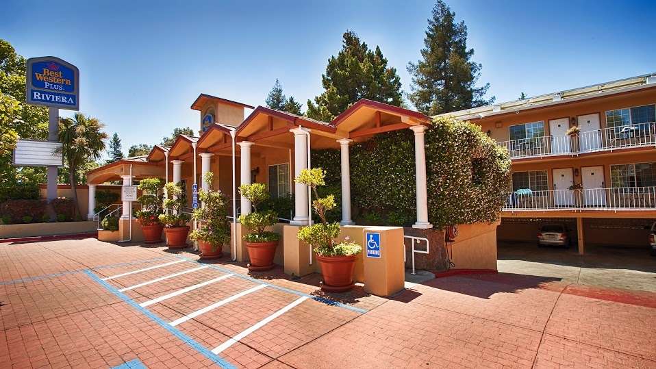 Best Western Plus Riviera | 15 El Camino Real, Menlo Park, CA 94025, USA | Phone: (650) 321-8772