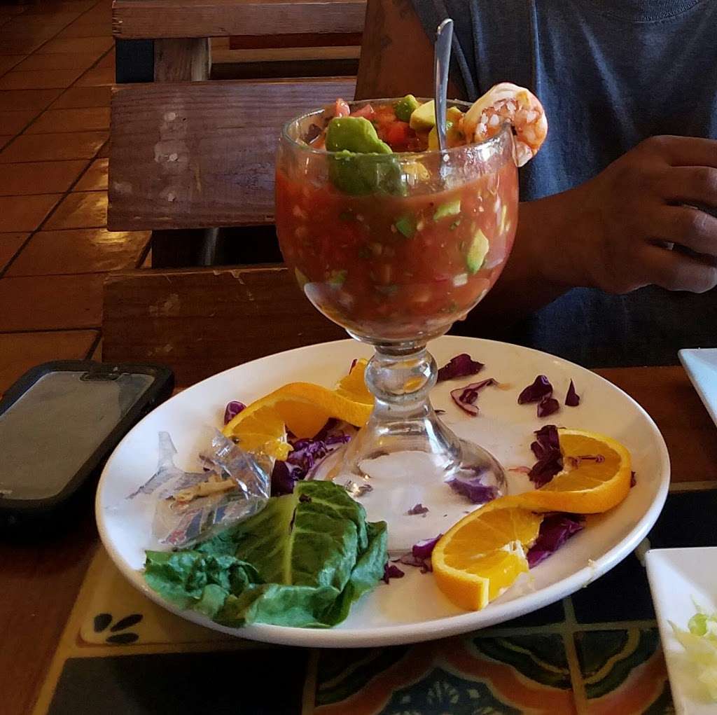 El Tequilas Authentic Mexican Restaurant | 1784 S Ridgewood Ave, South Daytona, FL 32119, USA | Phone: (386) 767-9512