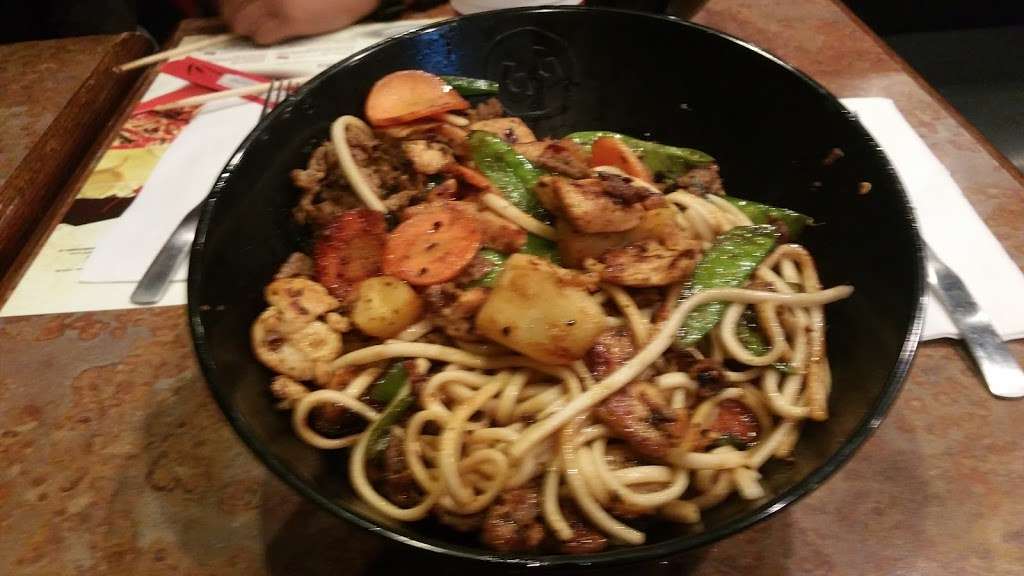 Genghis Grill | 150 E Hwy 67 #100, Duncanville, TX 75137 | Phone: (972) 296-5426