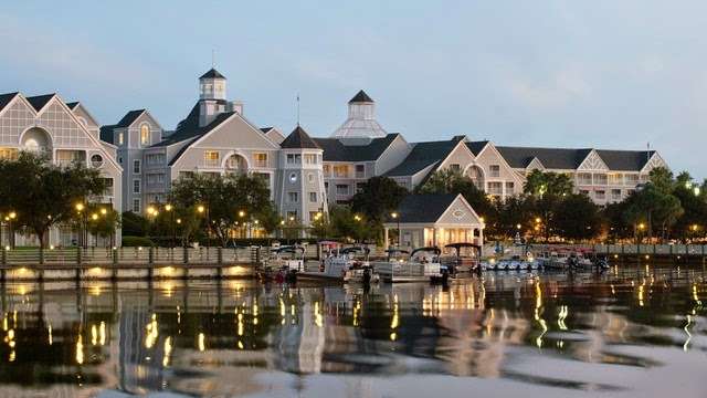 Disneys Yacht Club Resort | 1700 Epcot Resorts Blvd, Orlando, FL 32830, USA | Phone: (407) 934-7000