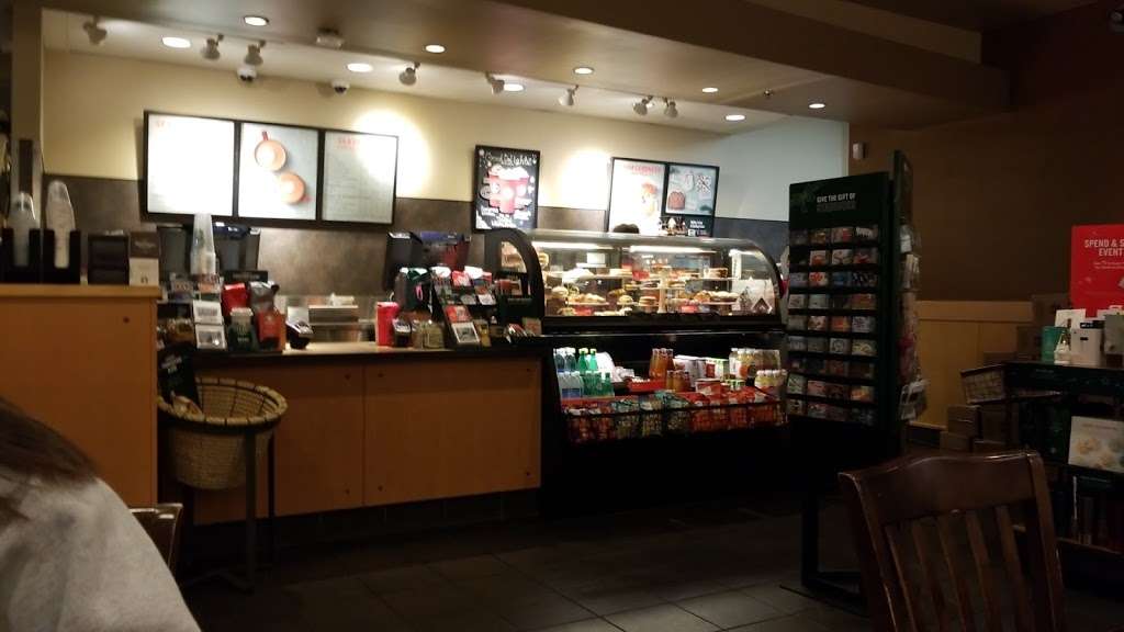 Starbucks | 1011 Shoppes Blvd, Moosic, PA 18507, USA | Phone: (570) 969-7871