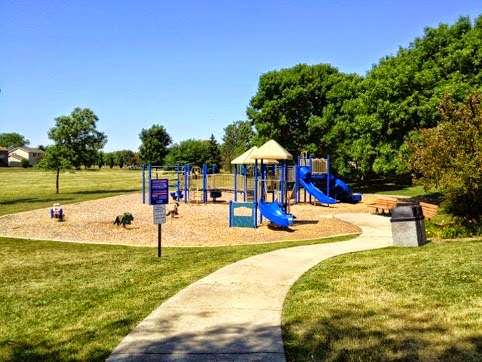 Cipri Park | 4466 Harbor Cir, Hoffman Estates, IL 60192, USA | Phone: (847) 885-7500