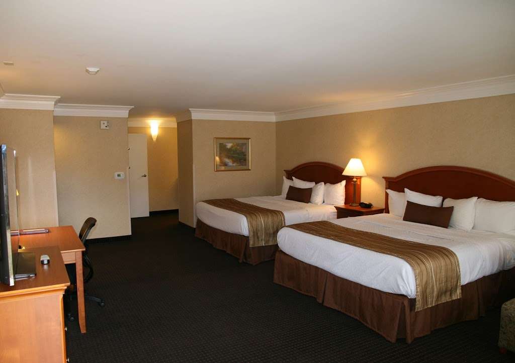 Best Western Plus Silver Saddle Inn | 1260 Big Thompson Ave, Estes Park, CO 80517, USA | Phone: (970) 586-4476