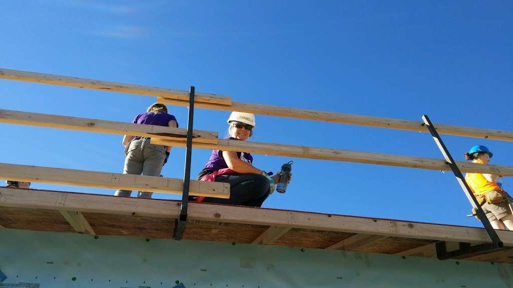 Danielle Shannon Agency: Allstate Insurance | 6820 S Liverpool St Ste D, Aurora, CO 80016, USA | Phone: (303) 676-8071