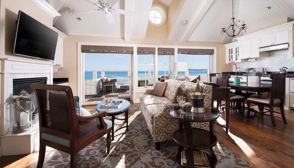 Beach Village at The Del, Curio Collection by Hilton | 1277 Rh Dana Pl, Coronado, CA 92118, USA | Phone: (619) 435-6611