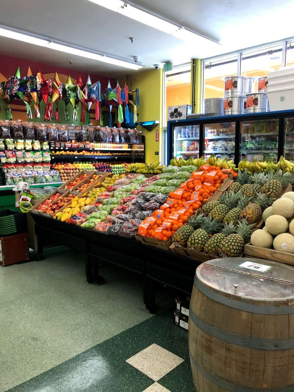 La Plaza Market | 515 McLaughlin Ave, San Jose, CA 95116, USA | Phone: (669) 272-0888