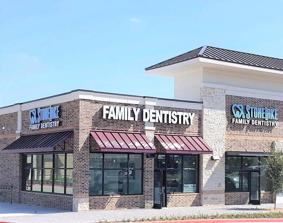 Stonelake Family Dentistry | 14550 TX-121 #100, Frisco, TX 75035, USA | Phone: (214) 494-4246