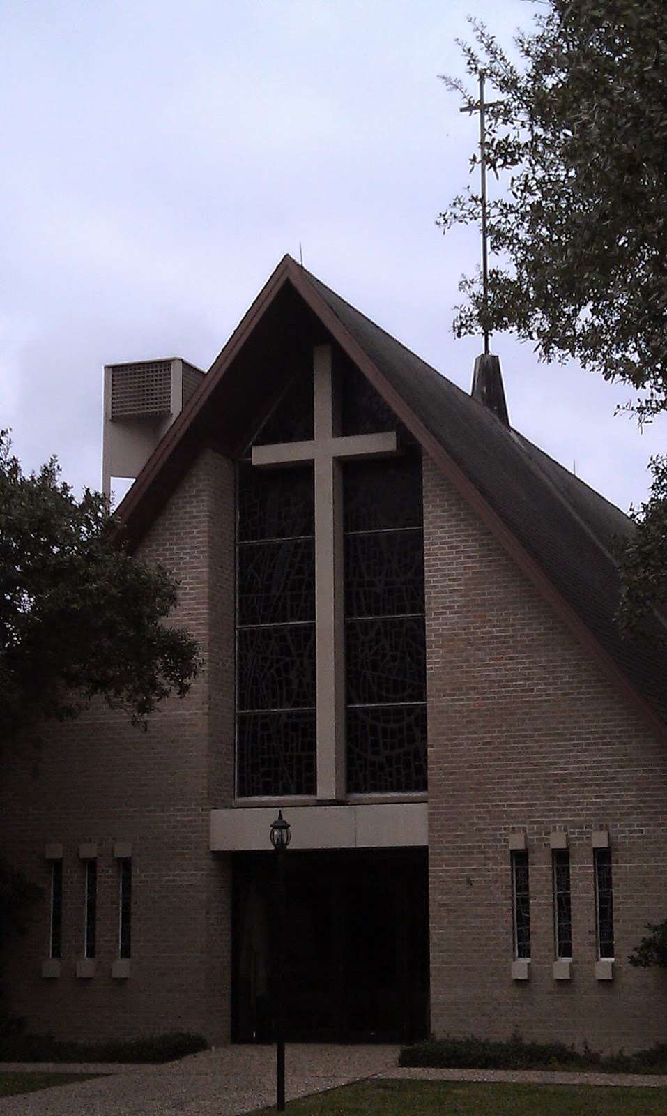 First United Methodist Church | 421 Pietzsch St, East Bernard, TX 77435, USA | Phone: (979) 335-6298