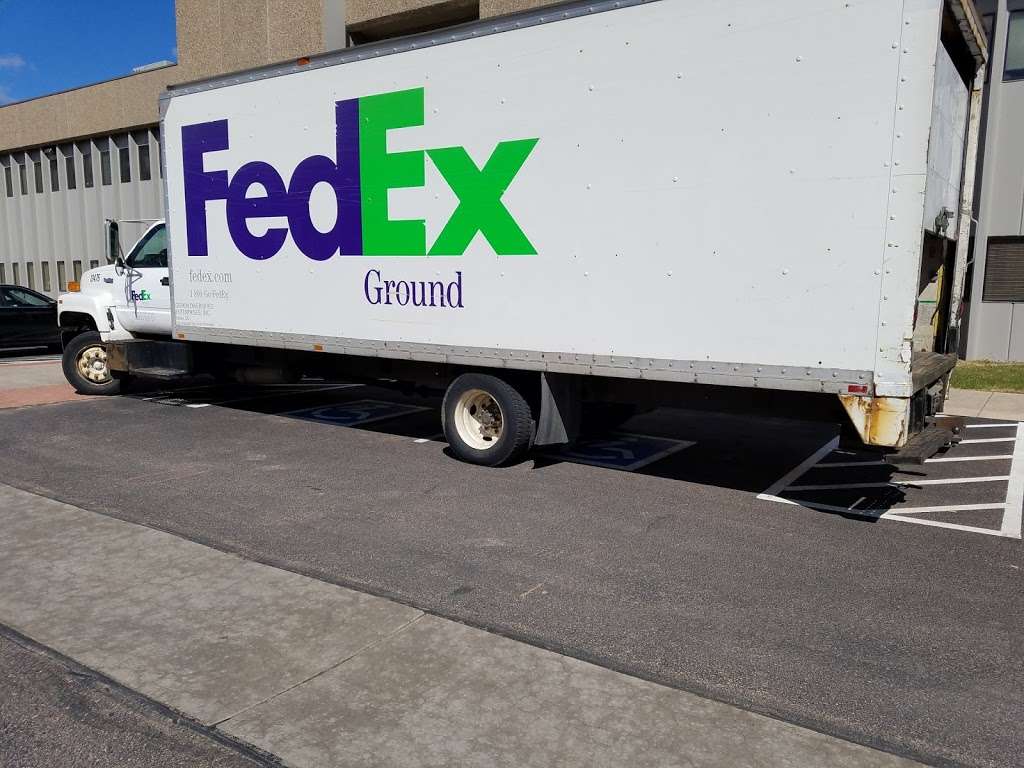 FedEx Ship Center | 1255 H St, Greeley, CO 80631, USA | Phone: (800) 463-3339