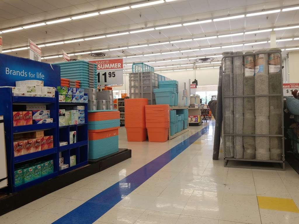 Big Lots | 7408 Nieman Rd, Shawnee, KS 66203 | Phone: (913) 631-4031