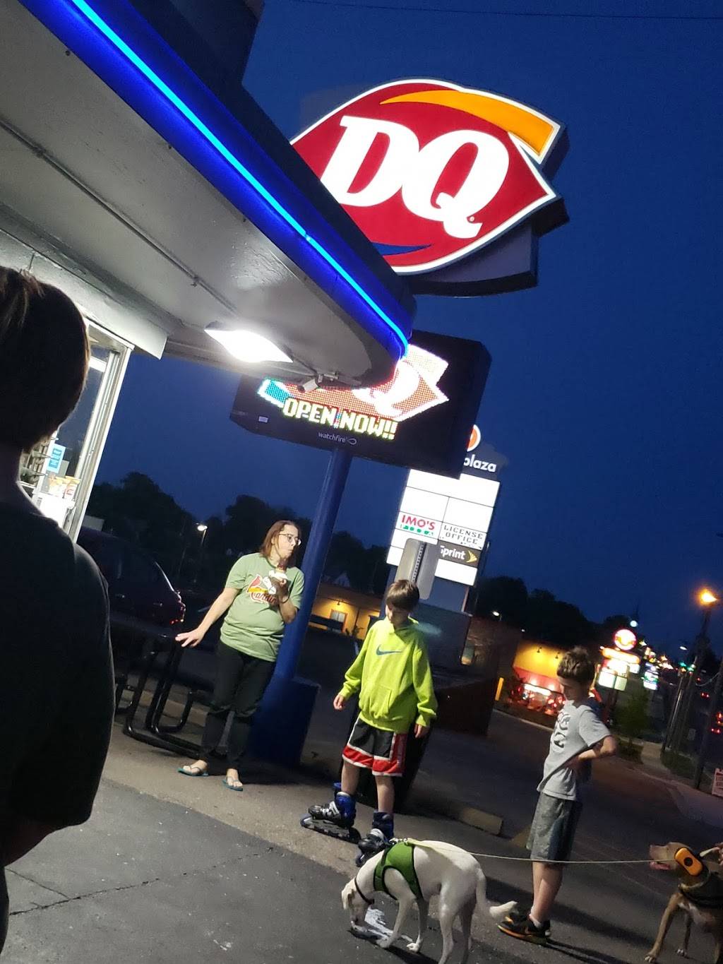 Dairy Queen | 4343 Weber Rd, Affton, MO 63123, USA | Phone: (314) 638-8114