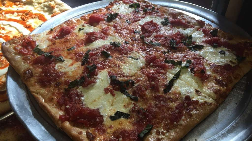 Gabriels 2 Pizza | 1118 Taylorsville Rd, Washington Crossing, PA 18977, USA | Phone: (215) 493-2226