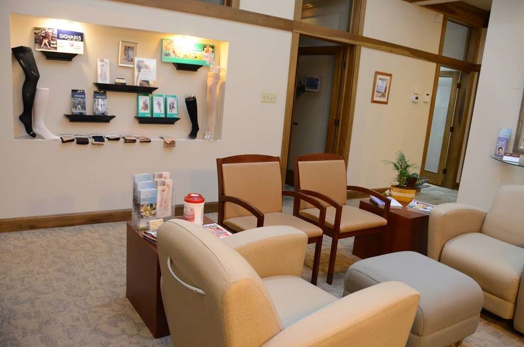 VEIN CARE CENTER | 3641 Ridge Rd suite# 3, Highland, IN 46322 | Phone: (219) 923-2400