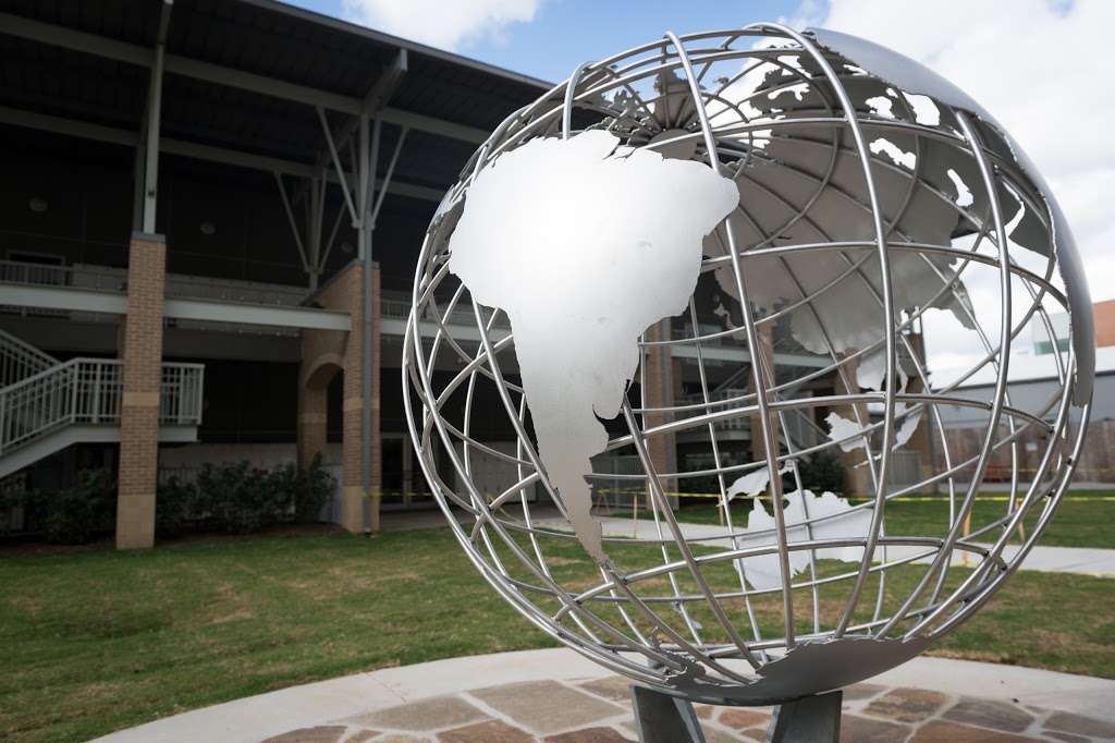 The Awty International School | 7455 Awty School Ln, Houston, TX 77055, USA | Phone: (713) 686-4850