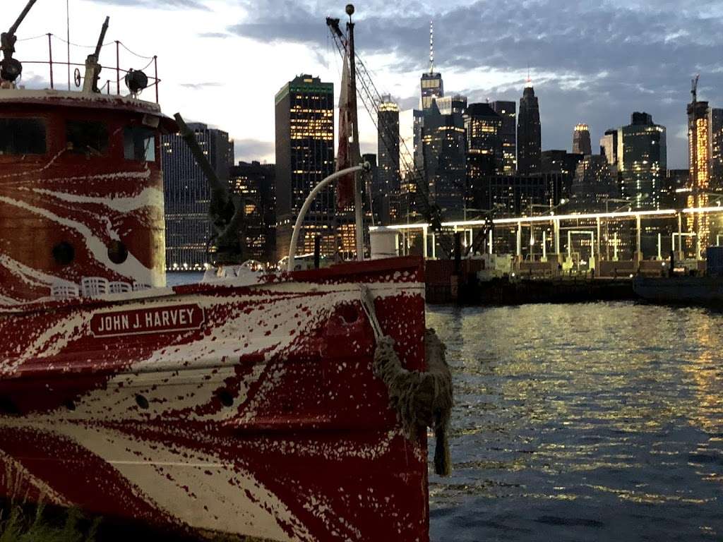 Flow separation | Brooklyn Bridge Park Pier 6, Brooklyn, NY 11201, USA