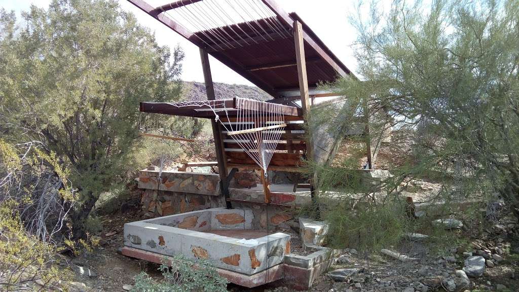 The Grasshopper Desert Shelter | 12345 Taliesin Dr, Scottsdale, AZ 85259, USA