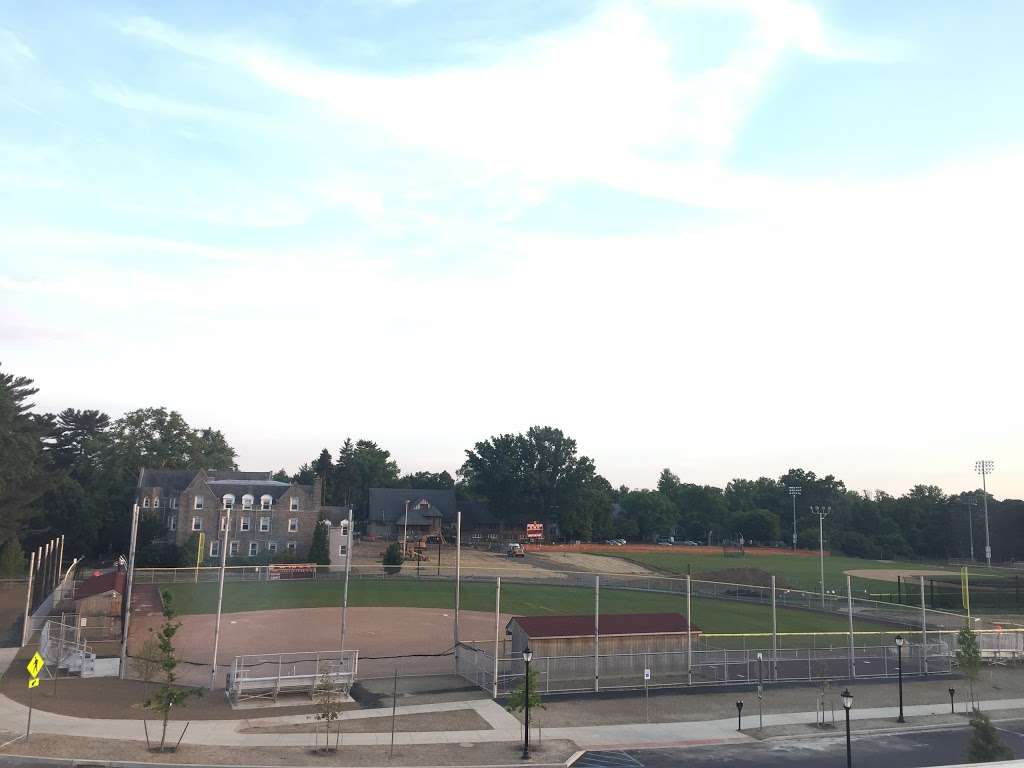 Clothier Softball Field | 510 Fieldhouse Ln, Swarthmore, PA 19081, USA | Phone: (610) 328-8000