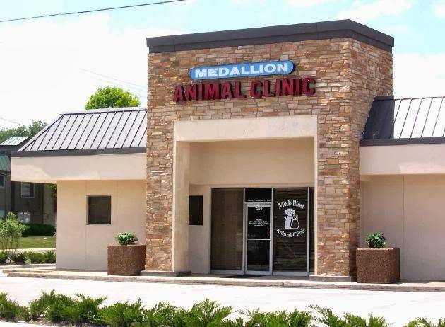 Medallion Animal Clinic | 6464 E NW Hwy #902, Dallas, TX 75214, USA | Phone: (214) 369-4997