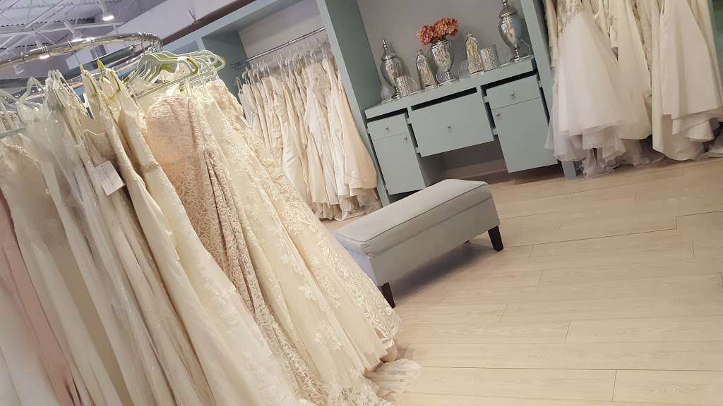 Lauderdale Bride - Upscale & Intimate Bridal Boutique | 4130 N Federal Hwy, Fort Lauderdale, FL 33308, USA | Phone: (954) 565-0112