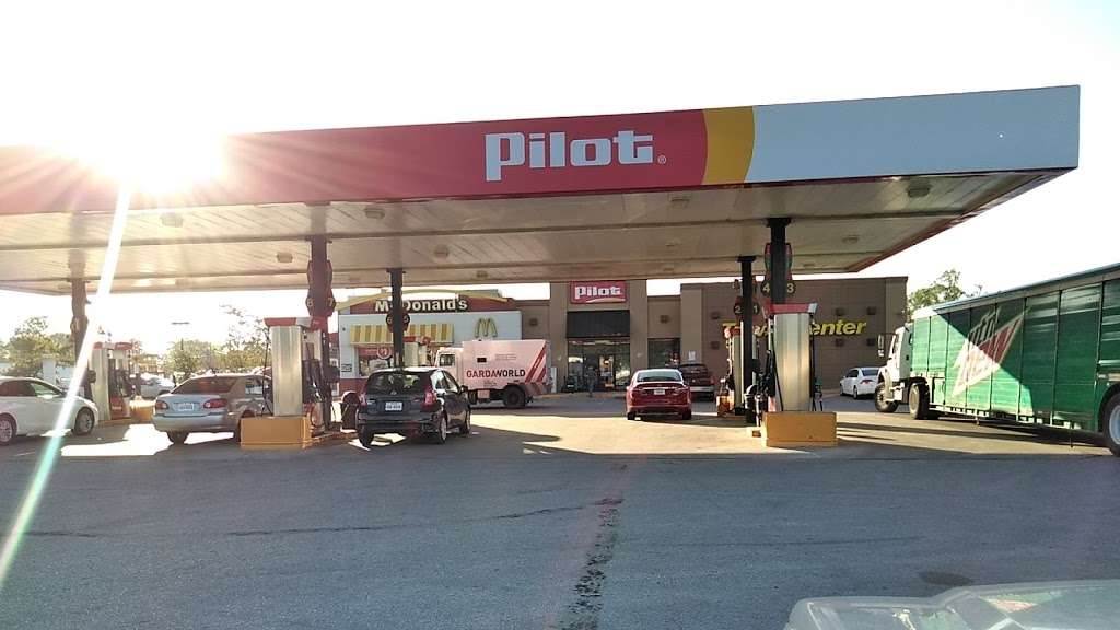 Pilot Travel Center | 4440 N McCarty St, Houston, TX 77013, USA | Phone: (713) 675-3375