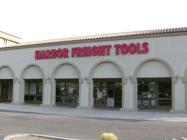 Harbor Freight Tools | 1860 E Warner Rd #103, Tempe, AZ 85284, USA | Phone: (480) 491-5756