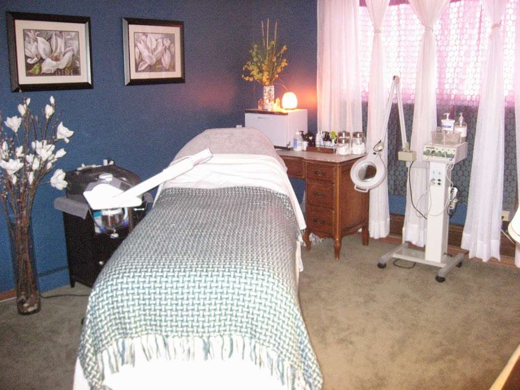 Beautiful Complexions Skincare Studio | 3247 Golden Gate Canyon Rd, Black Hawk, CO 80422, USA | Phone: (303) 385-7919