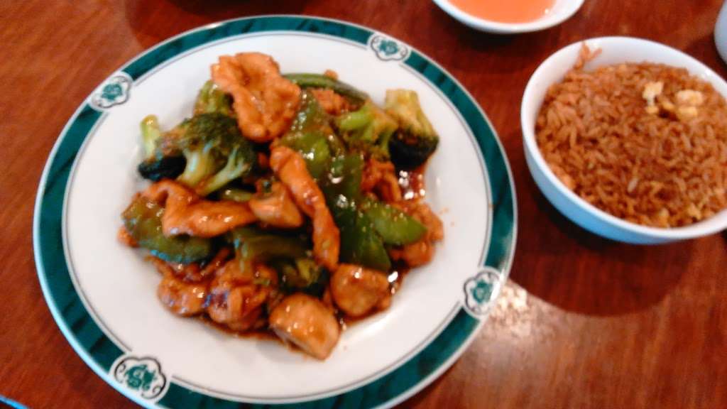Pearls Chinese Restaurant | 5438 Central Florida Pkwy, Orlando, FL 32821 | Phone: (407) 238-1515