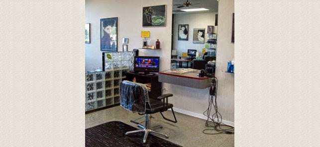 Lori Friend Hair Studio | 333 Peterson Rd Suite A, Libertyville, IL 60048, USA | Phone: (847) 367-4690