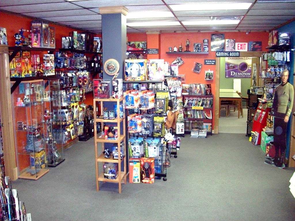 Planet Chaos | 1117 Whitewater Ave, Fort Atkinson, WI 53538 | Phone: (920) 563-2664