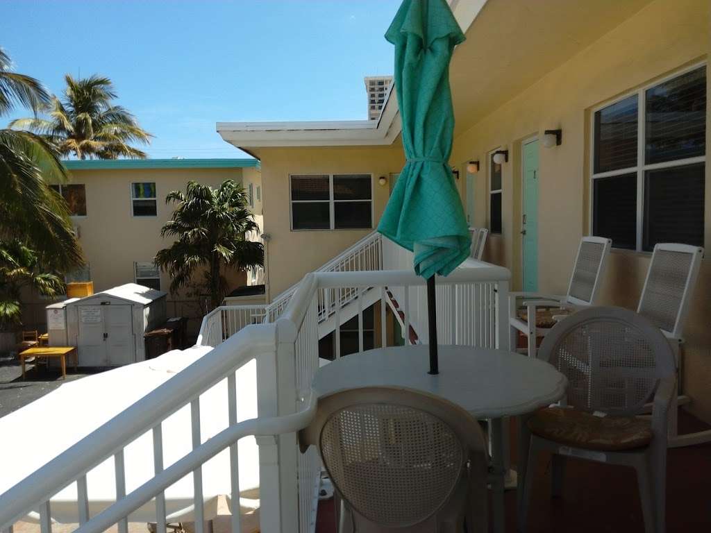 Southwinds Inn | 322 Oregon St, Hollywood, FL 33019, USA | Phone: (954) 744-4210