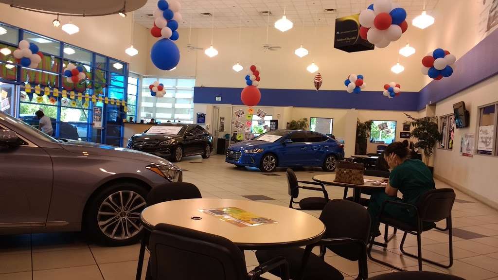 Earnhardt Hyundai | 10401 Papago Fwy, Avondale, AZ 85323, USA | Phone: (623) 388-5800