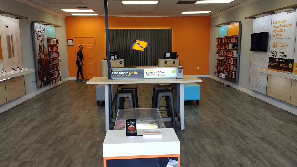 Boost Mobile | 4691 Old Pleasant Hill Rd, Poinciana, FL 34759, USA | Phone: (407) 483-8949