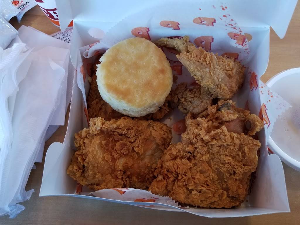 Popeyes Louisiana Kitchen | 100 Debaun Loop, Chesapeake, VA 23320 | Phone: (757) 351-1943