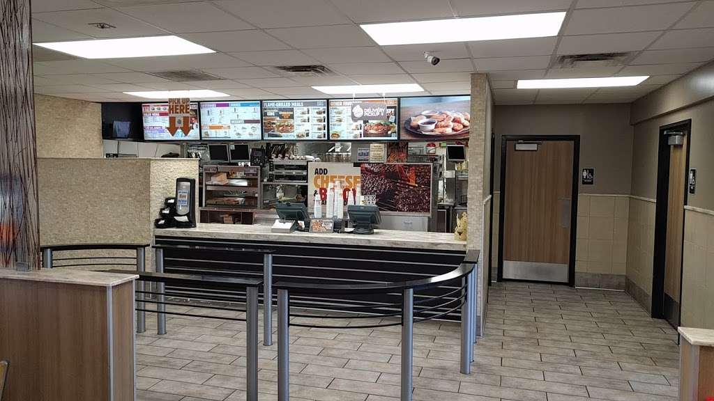 Burger King | 13635 N 35th Ave, Phoenix, AZ 85029, USA | Phone: (602) 863-1329