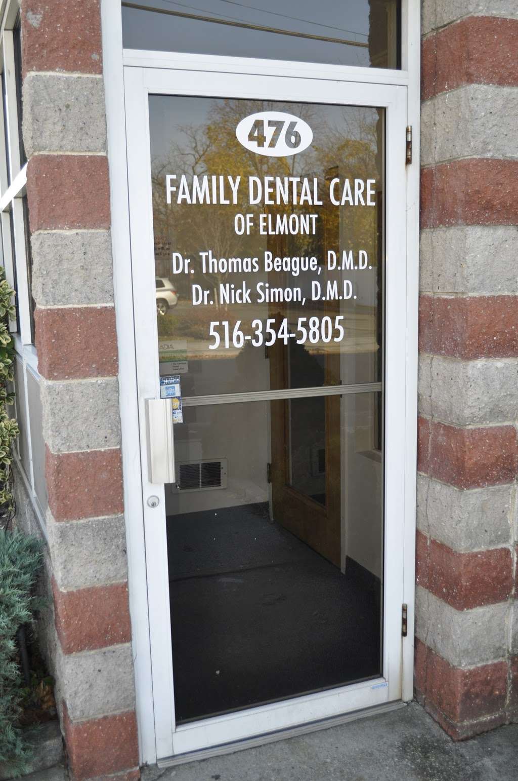 Family Dental Care of Elmont | 3530, 476 Elmont Rd, Elmont, NY 11003 | Phone: (516) 354-5805