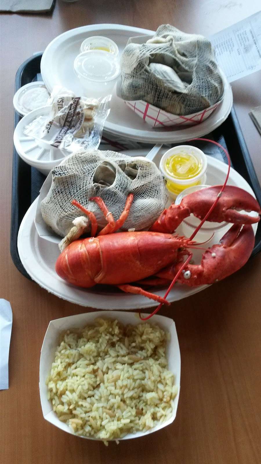 Woods Seafood | 15 Town Wharf, Plymouth, MA 02360, USA | Phone: (508) 746-0261