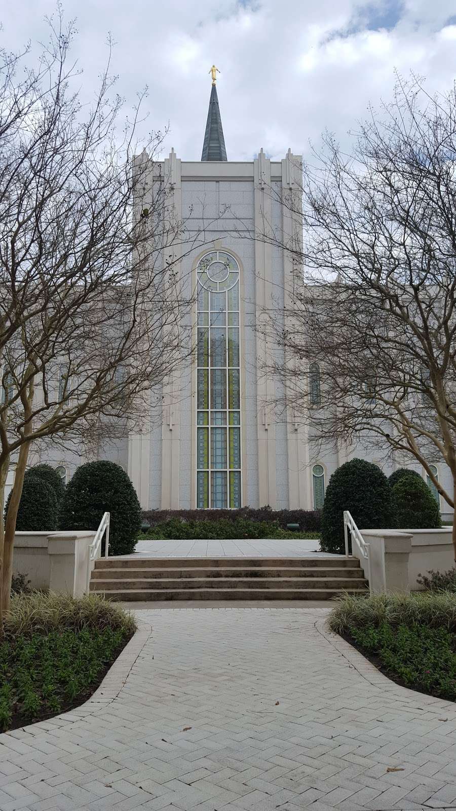 Houston Texas Temple | 15725 Champion Forest Dr, Klein, TX 77379 | Phone: (281) 376-6804