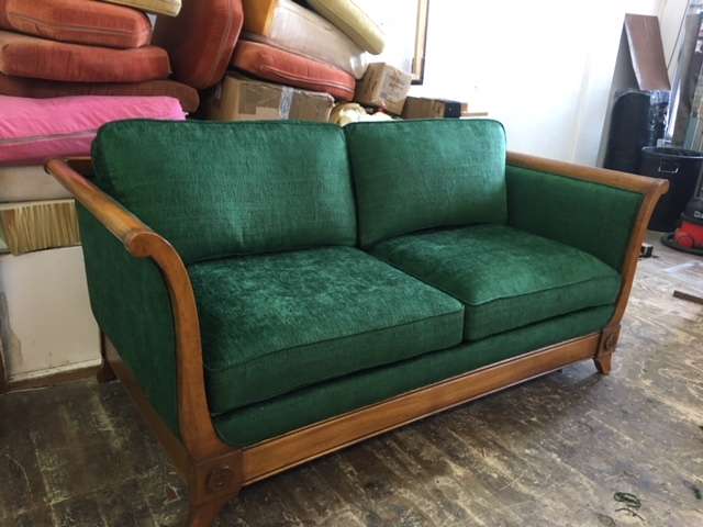 Classic Upholstery, Islington, London | 362 Caledonian Rd, London N1 1DU, UK | Phone: 020 7609 9717