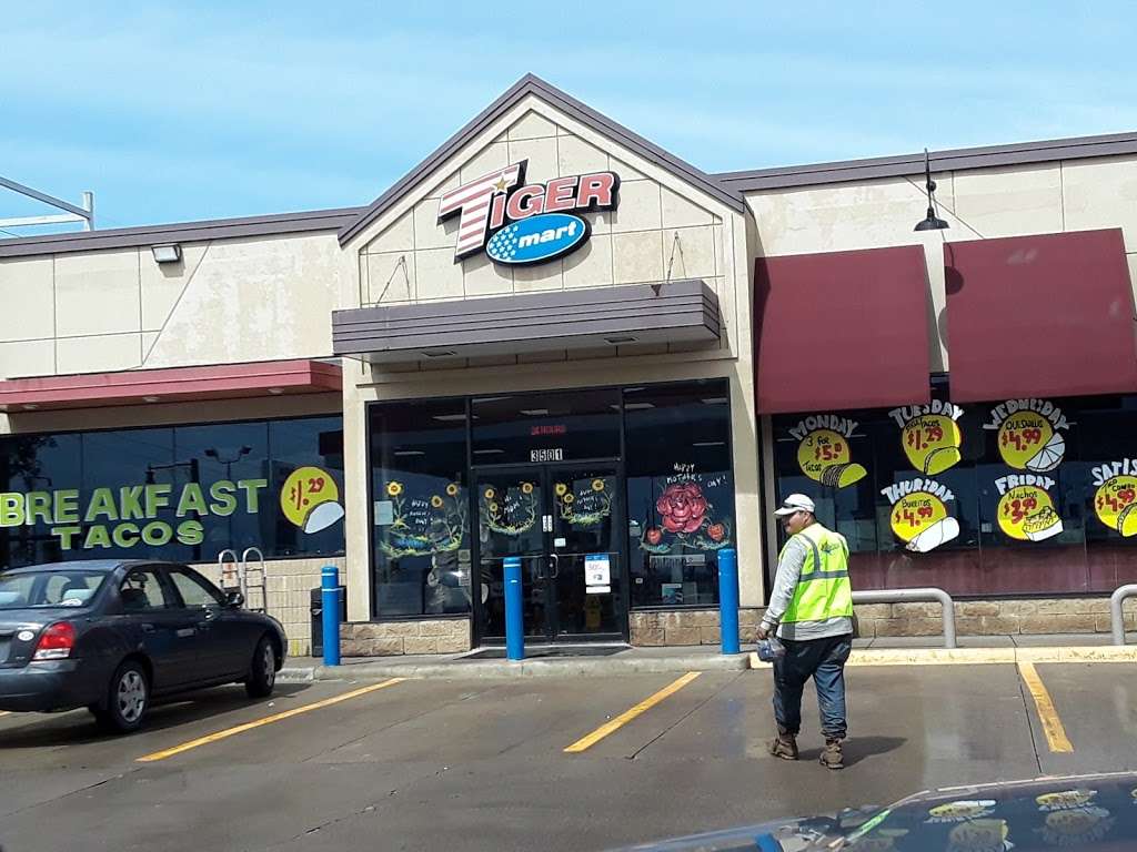 TIGER MART 78 | 3501 Grapevine Mills Pkwy, Grapevine, TX 76051, USA | Phone: (214) 513-2700