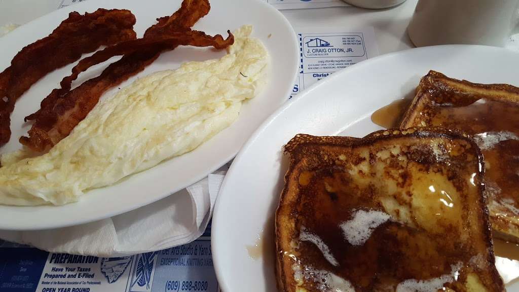 Marges Diner | 1974 U.S. 9, Cape May Court House, NJ 08210 | Phone: (609) 624-1798