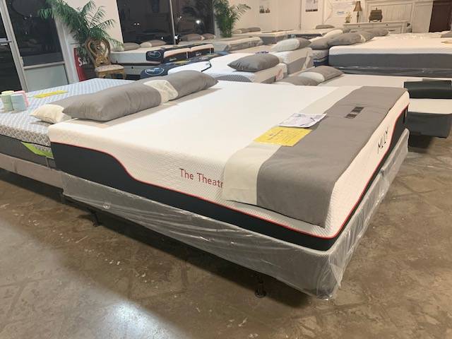 Mattress Closeouts | 8710 E Broadway Ave, Tampa, FL 33619, USA | Phone: (813) 478-8995