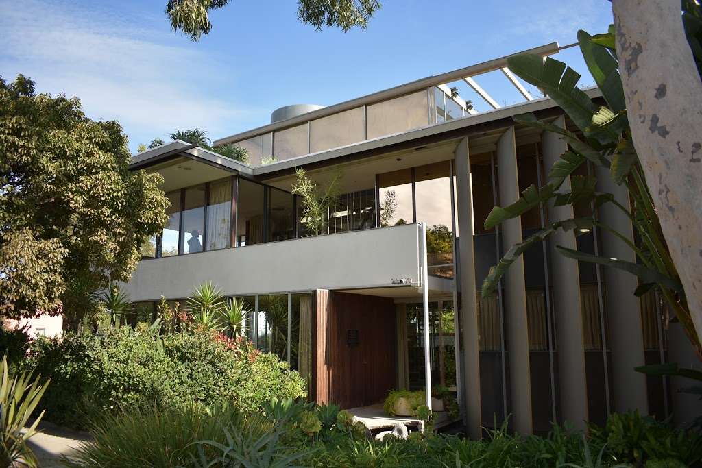 Neutra VDL Studio and Residences | 2300 Silver Lake Blvd, Los Angeles, CA 90039, USA