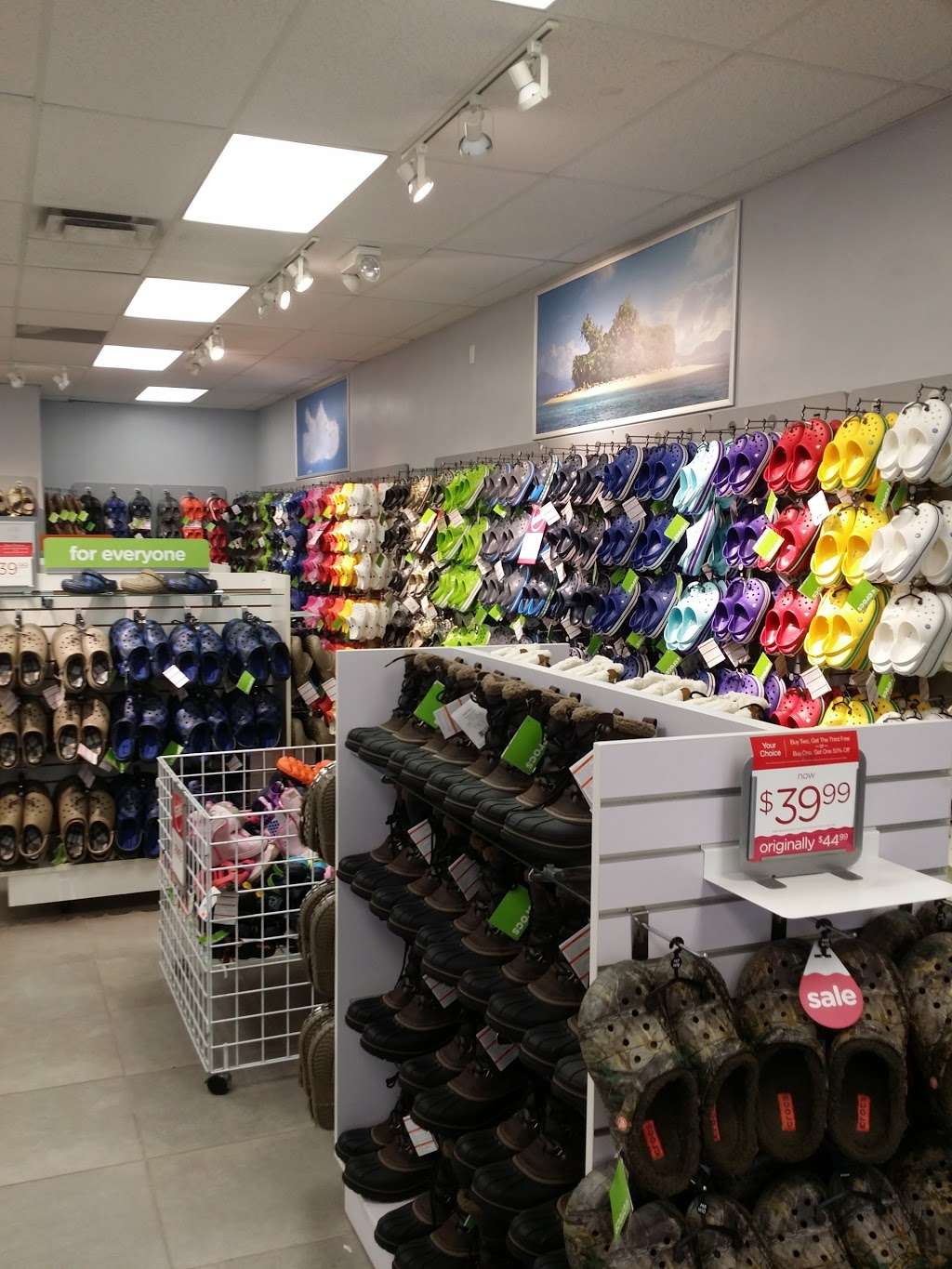 crocs store st thomas