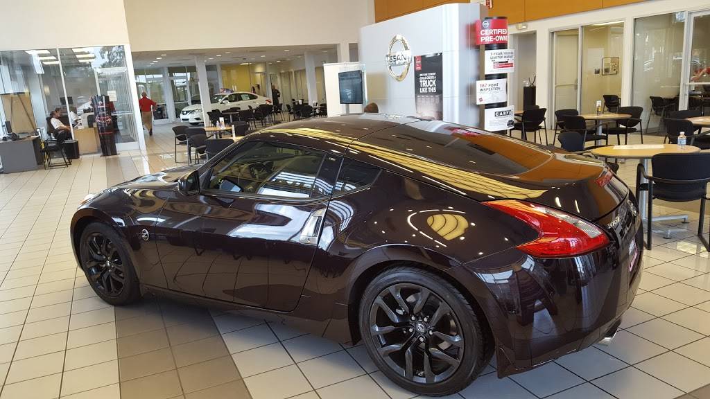 AutoNation Nissan Las Vegas | 5800 W Sahara Ave, Las Vegas, NV 89146, USA | Phone: (702) 570-1013