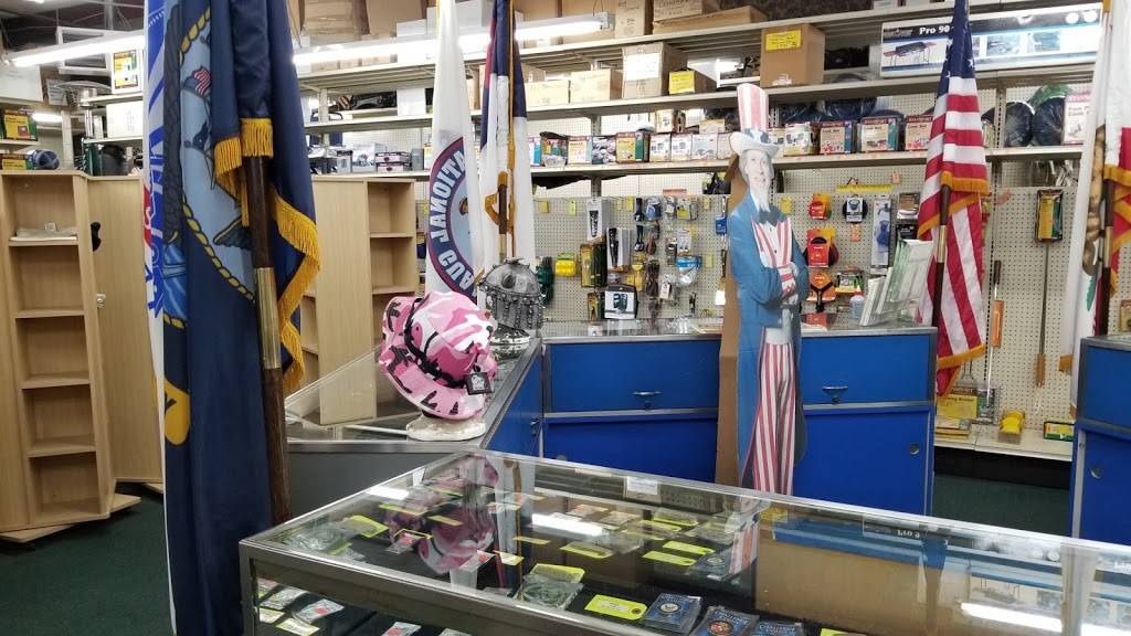 Uncle Sams Military Supply And Camping Store | 2751 Fruitvale Ave, Bakersfield, CA 93308, USA | Phone: (661) 589-9554