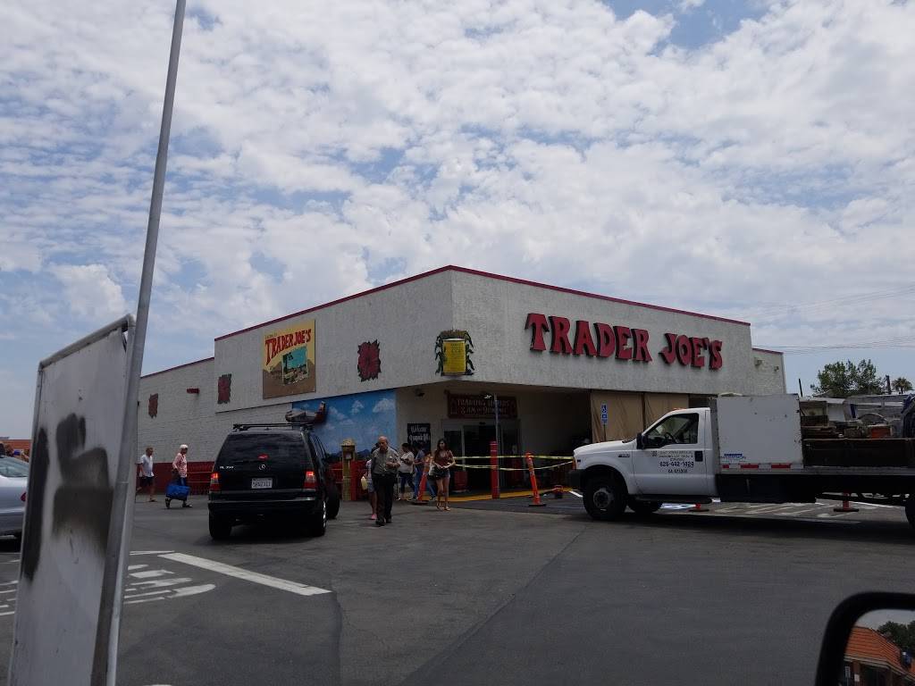 Trader Joes | 11114 Balboa Blvd, Granada Hills, CA 91344, USA | Phone: (818) 368-6461